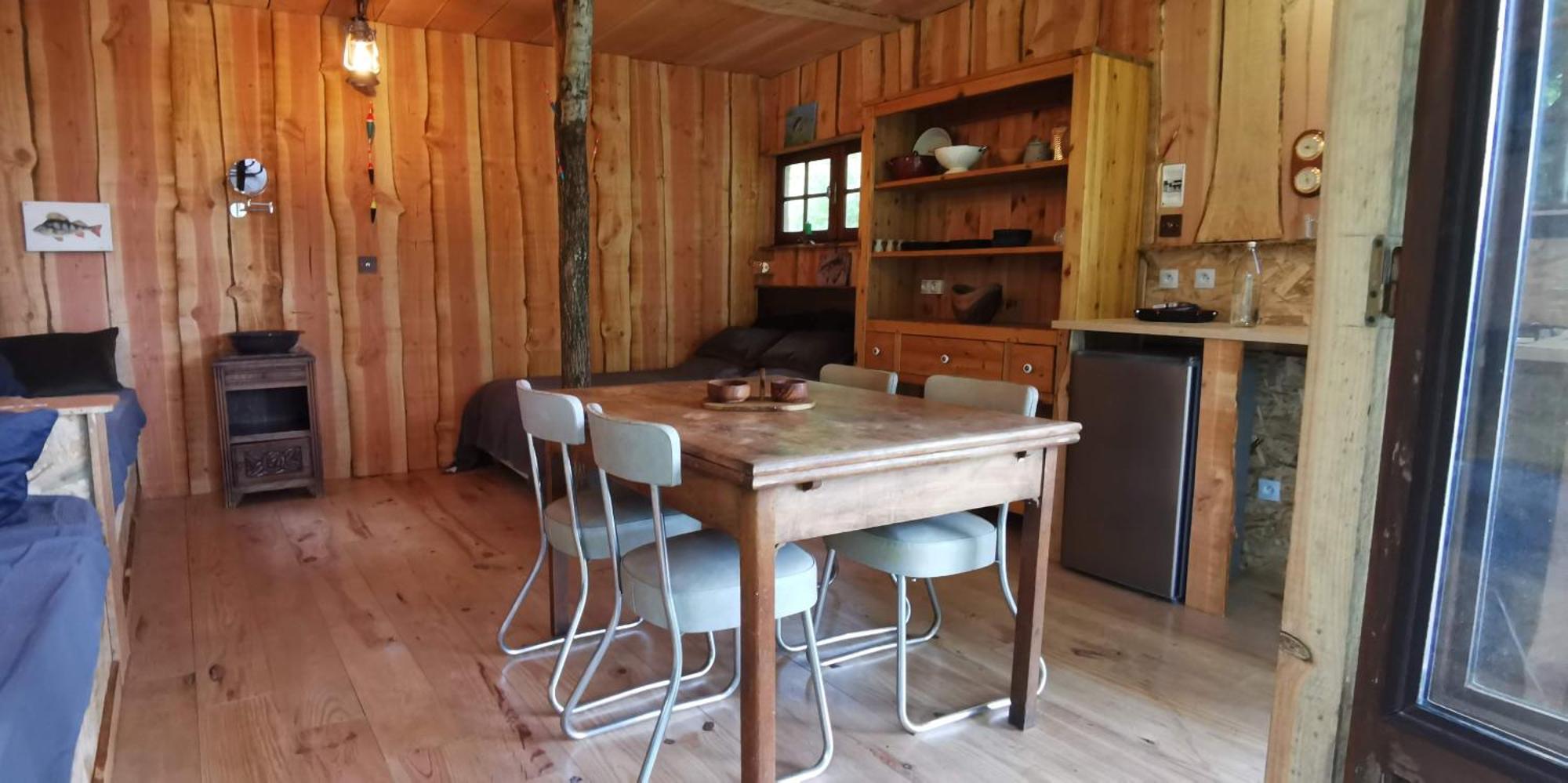 Camping De La Chagnee Saint-Aubin-le-Cloud Номер фото
